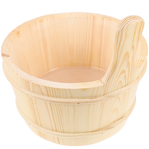 Light yellow wood barrel - light,