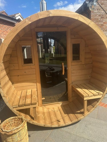 Barrel sauna with log - barrel,